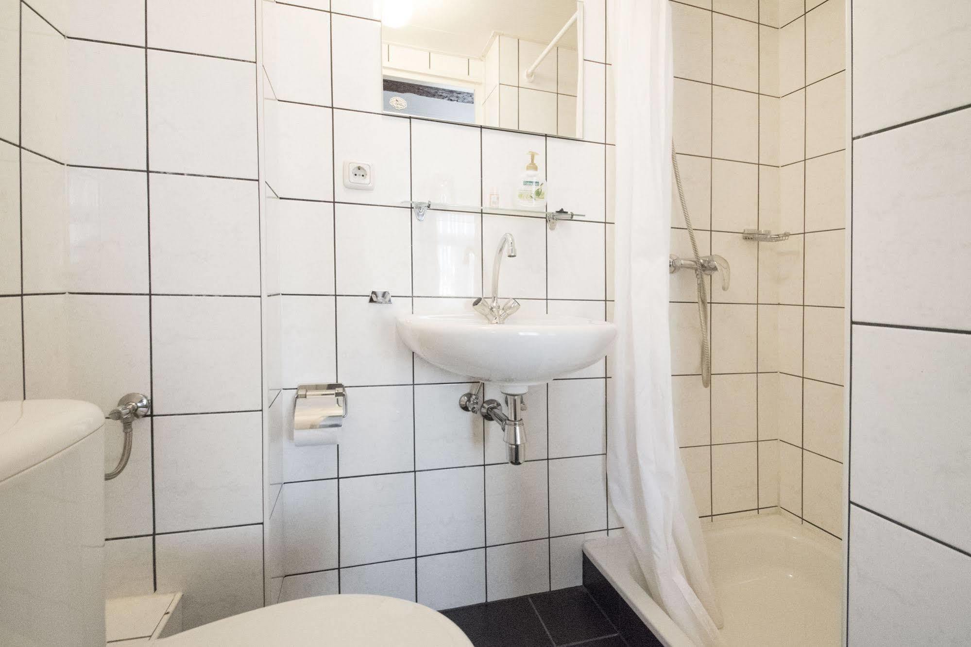 Hotel En Grand Cafe De Pauw Roermond Εξωτερικό φωτογραφία