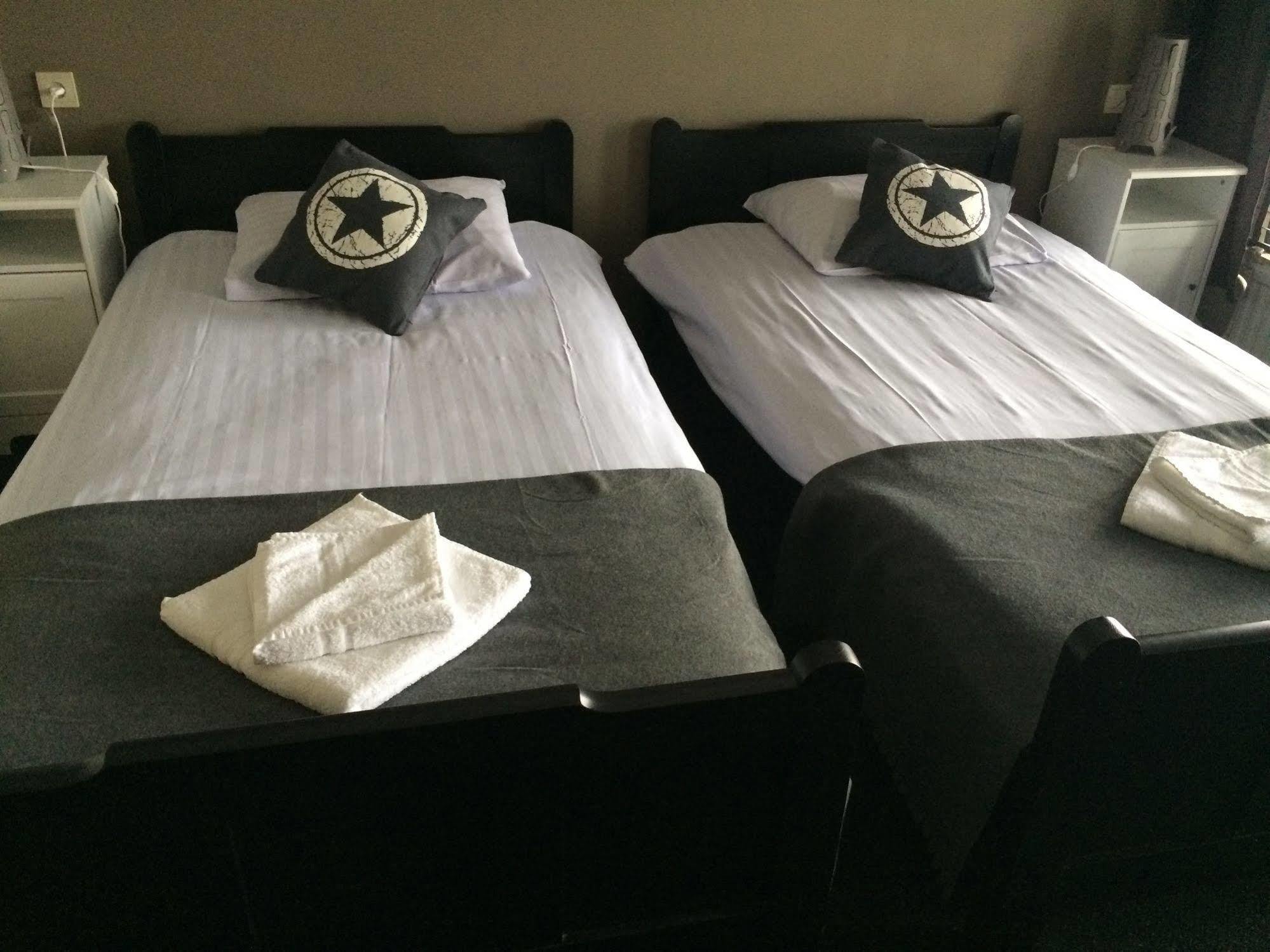 Hotel En Grand Cafe De Pauw Roermond Εξωτερικό φωτογραφία